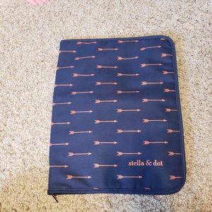 Stella & Dot Jewelry Portfolio/Travel Case